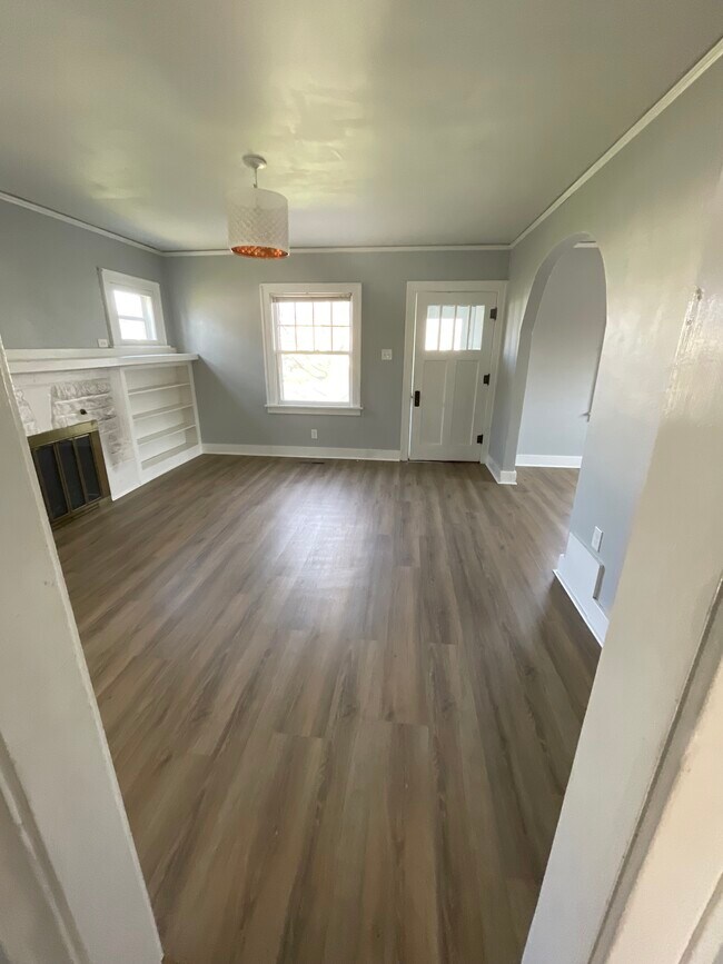 Foto del edificio - 217 Dotson Dr