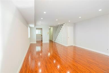 Foto del edificio - 525 E Verdugo Ave