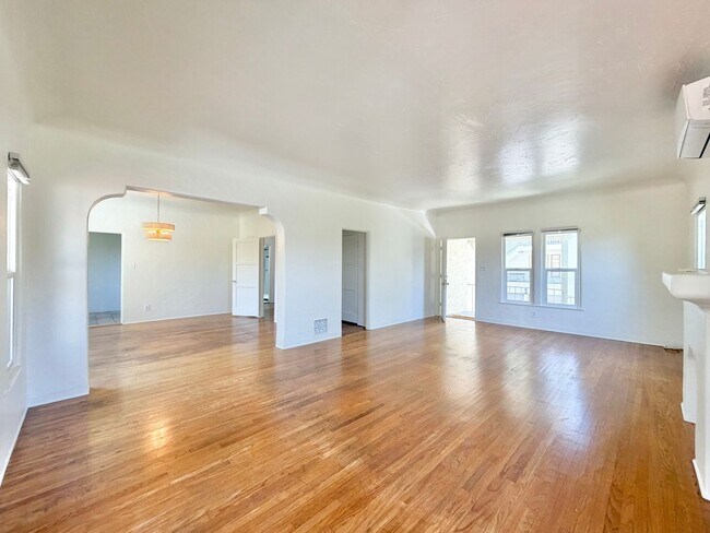 Foto del edificio - 2530 Kenilworth Ave