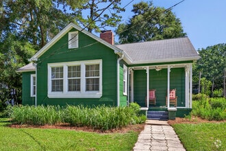 Building Photo - 712 Shell St