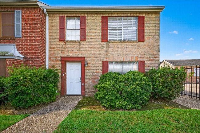 Building Photo - 4064 Belle Park Dr