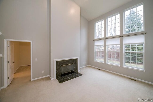 Building Photo - 1321 Hollins Hall Ln