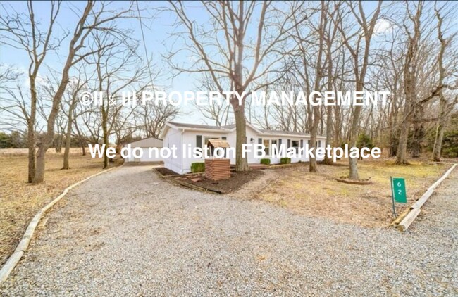 Foto del edificio - 62 Redwood Ln
