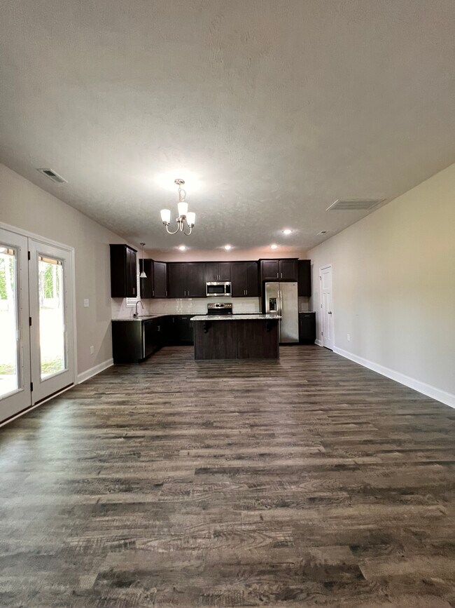 Foto del edificio - 1618 Strickland Bridge Rd