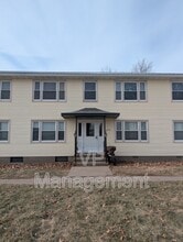 Building Photo - 424 23rd St