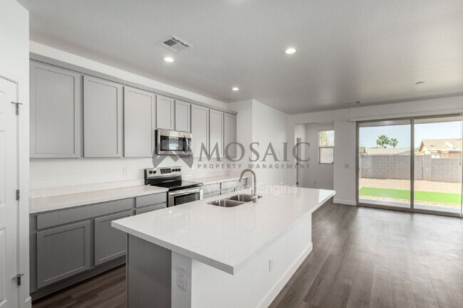 Foto del edificio - 5736 S Daisy Patch Pl