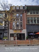 Building Photo - 825 N Market St