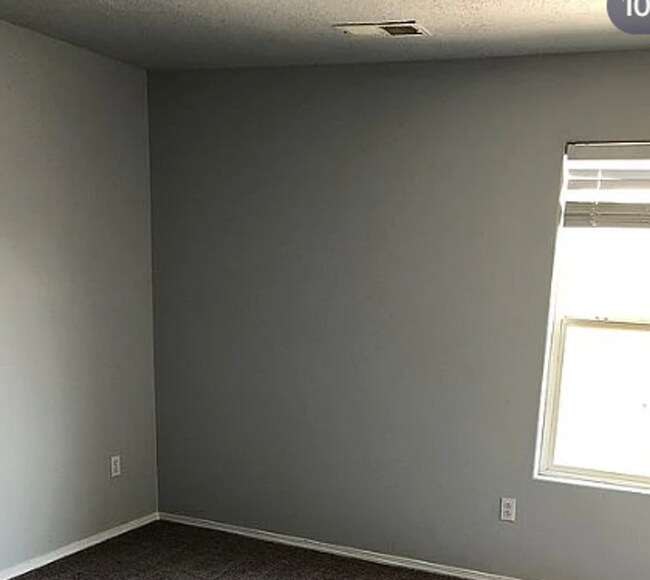 Foto del edificio - 3BR 2.5BA Home w/ Refrigerated Air near UNM (OPEN HOUSE 7/16 4:45)