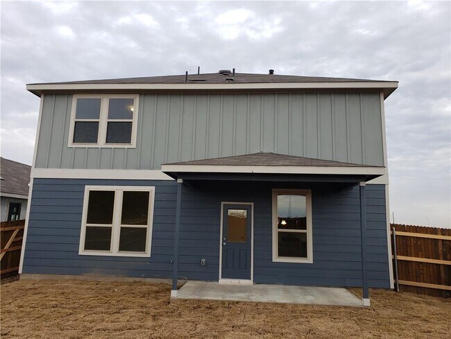 Foto del edificio - 2212 Cliffbrake Wy
