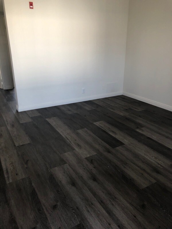 Foto principal - 635 N Virgil Ave