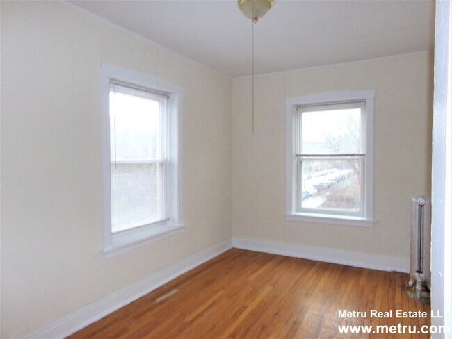 Foto del edificio - 6540 N Lakewood Ave