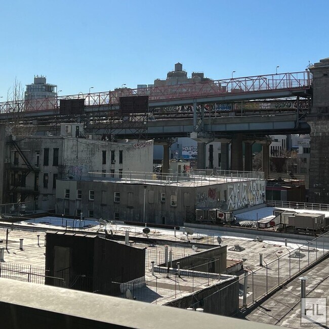Building Photo - KENT AVENUE