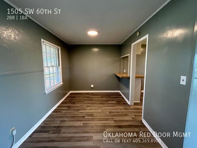 Building Photo - 1505 SW 60th St