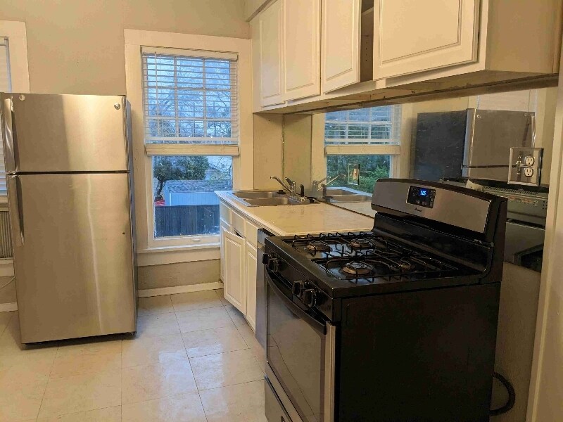 5822 Reiger Ave Unit 8, Dallas, TX 75214 Condo for Rent in Dallas, TX