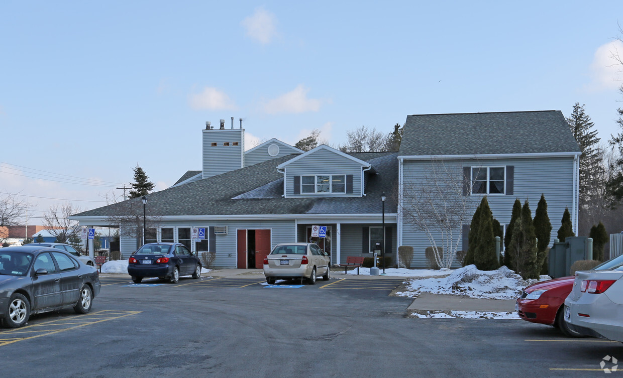 Building Photo - Genesee Park Place Apartments