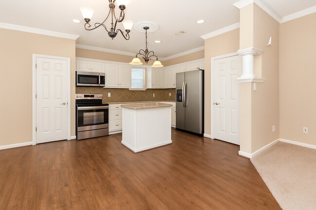 Foto del edificio - 114 Mc Kinney Ln