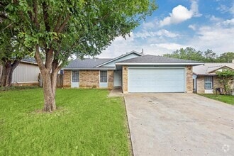 Building Photo - 4807 Brook Crest Rd