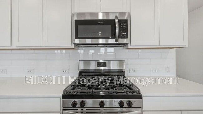 Building Photo - 1926 Wood Warbler