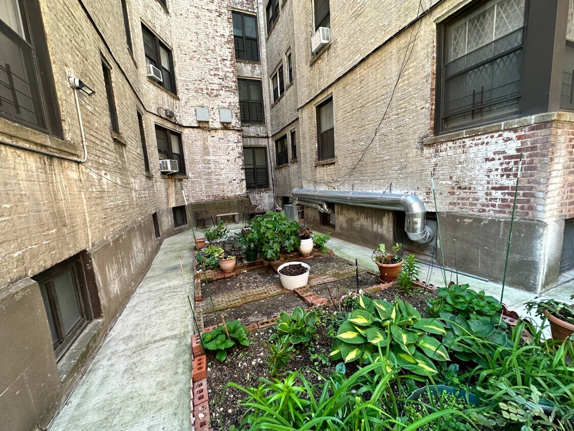 2601 Glenwood Rd Unit 6R, Brooklyn, NY 11210 Condo for Rent in