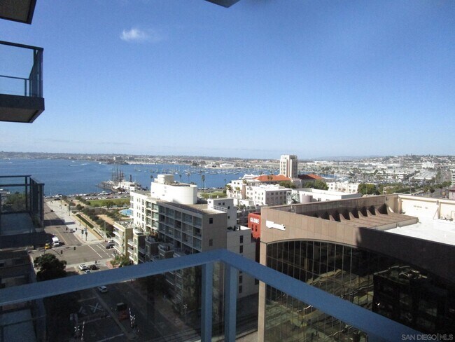 Foto del edificio - 1388 Kettner Blvd