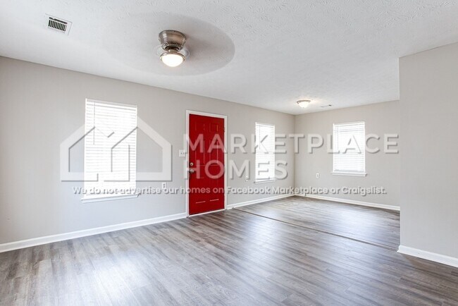 Foto del edificio - 718 Dalvigney St NW