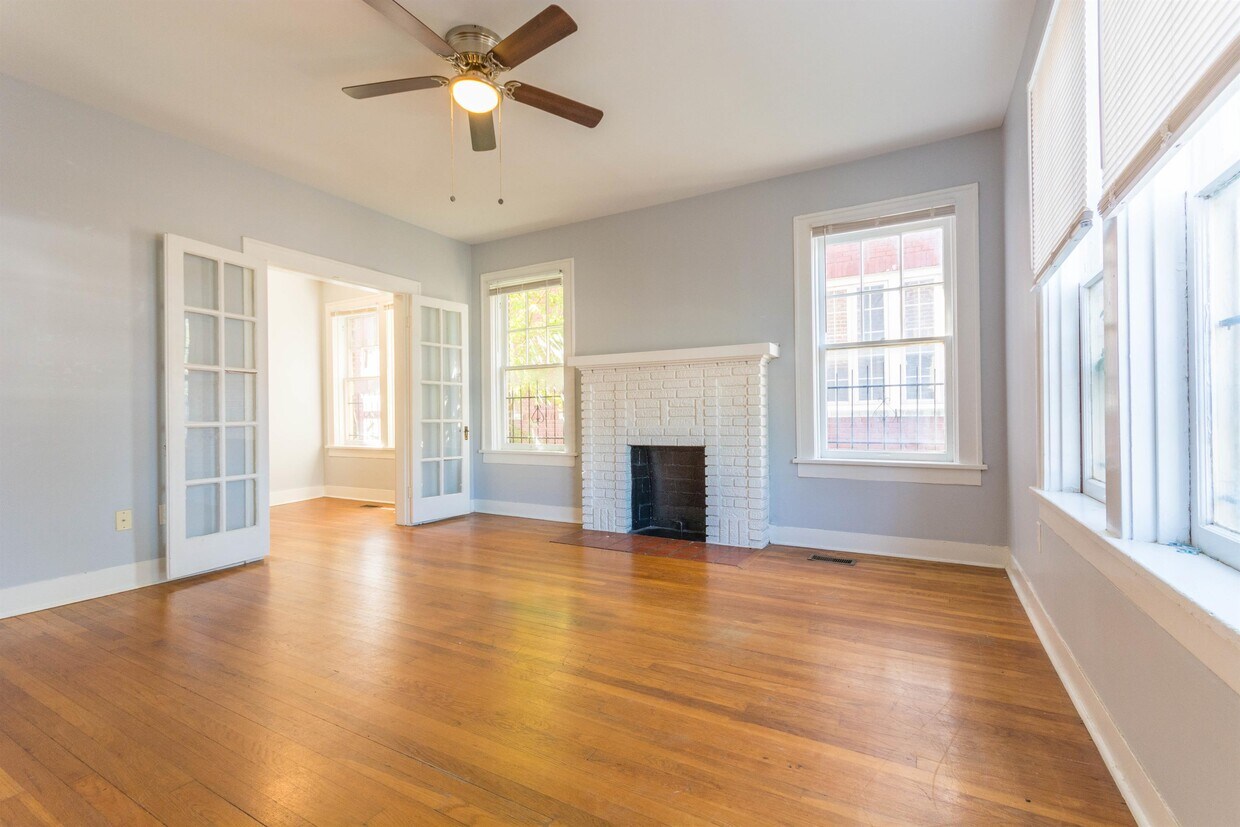 Foto principal - 311 N State St