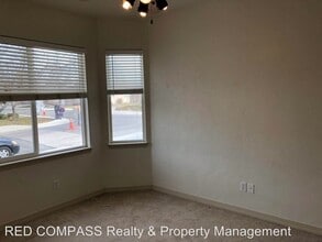Building Photo - 2835 Brittany Dr