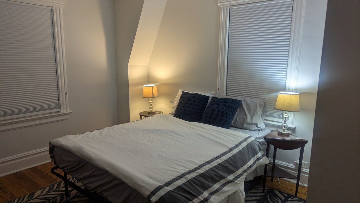 Foto principal - 13 Riggs Pl