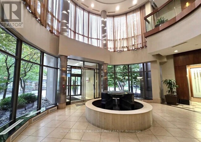 Photo du bâtiment - 10 Northtown Way