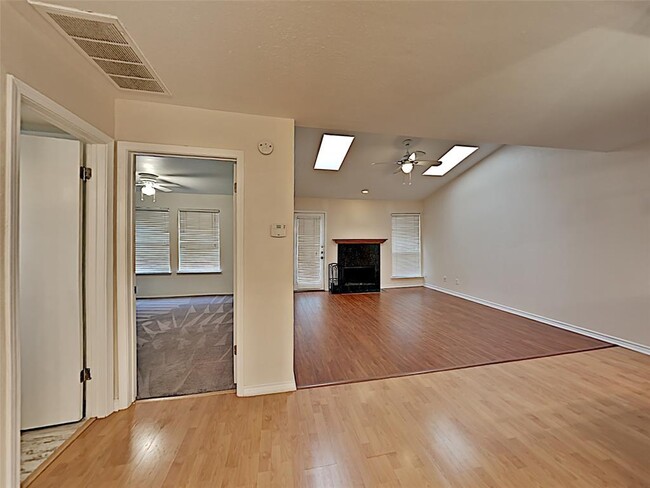 Building Photo - 5616 Preston Oaks Rd
