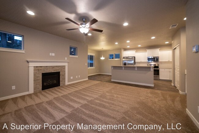 Building Photo - 3 br, 2.5 bath House - 2971 NE Quiet Canyo...