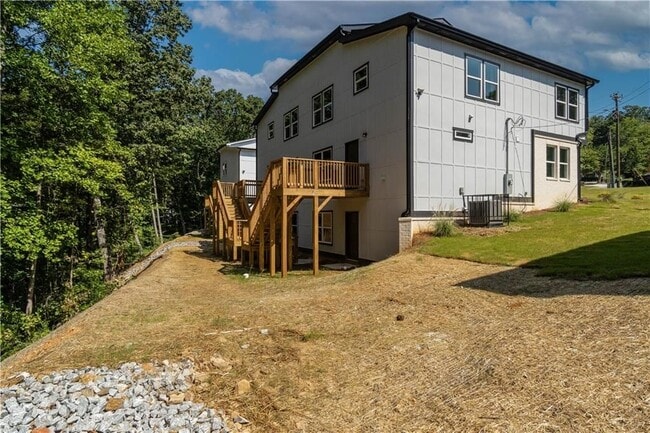 Foto del edificio - 2387 Highpoint Rd