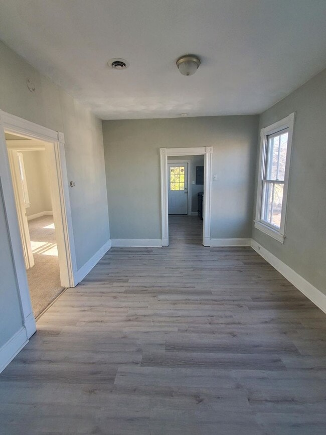 Photo - 246 Hatton St Apartment