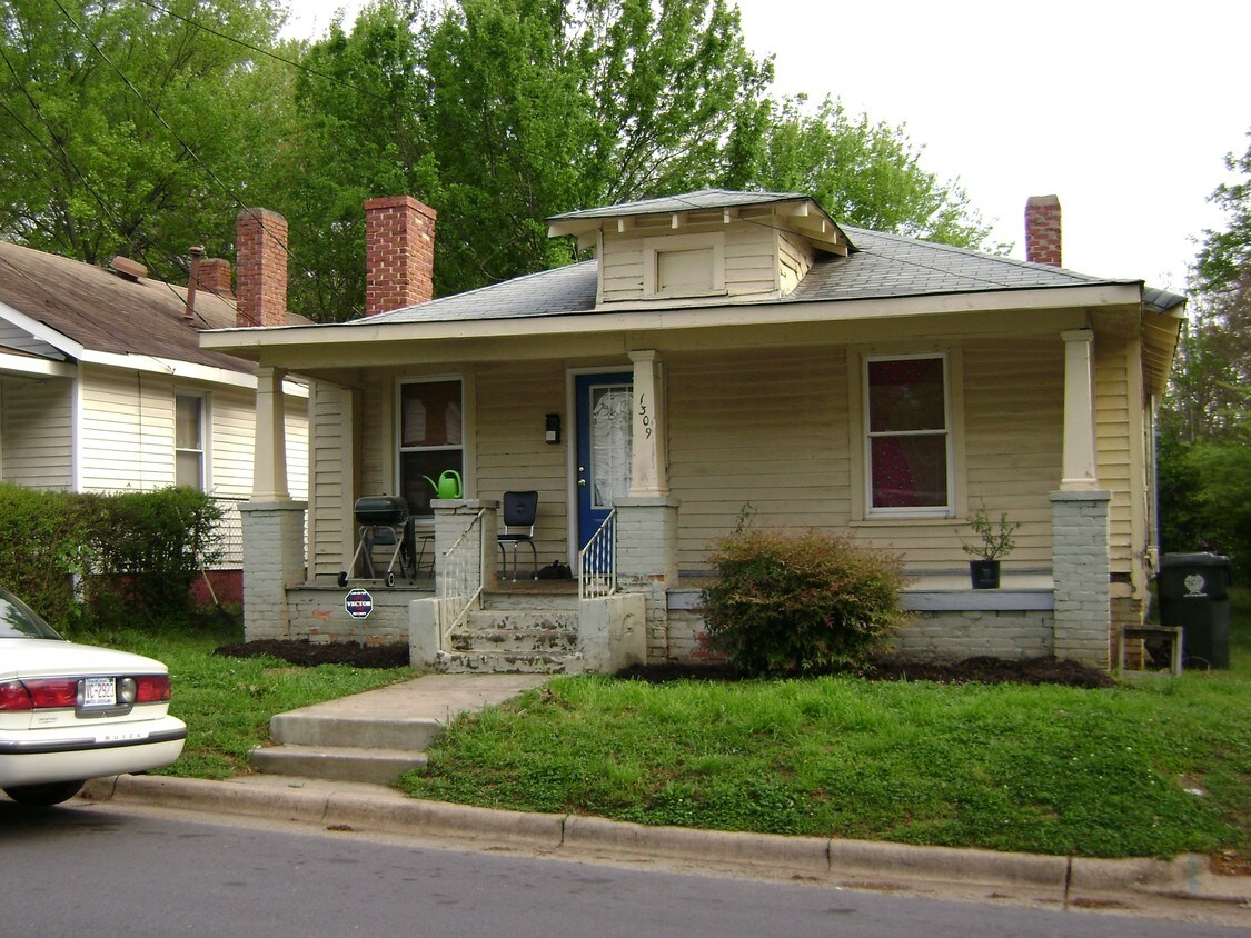 1309 E Jones St Unit 1309, Raleigh, NC 27610 Room for Rent in Raleigh, NC