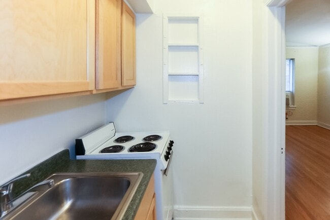 Foto del edificio - 541 W Arlington Pl