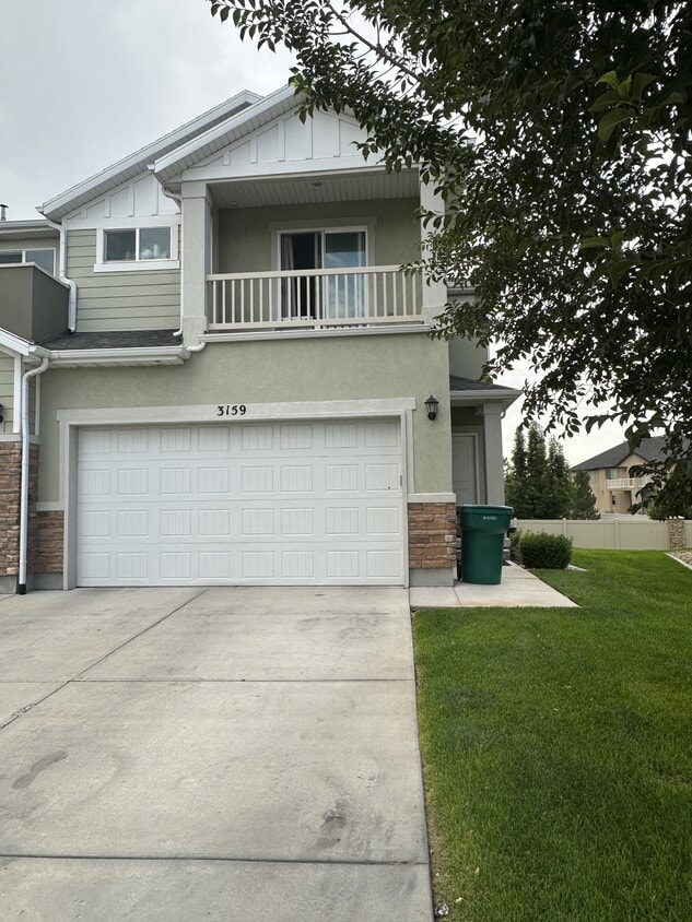 Primary Photo - 3159 W Prairie Grass Dr