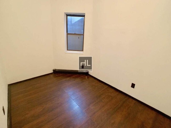 Building Photo - PACIFIC STREET 2 BED