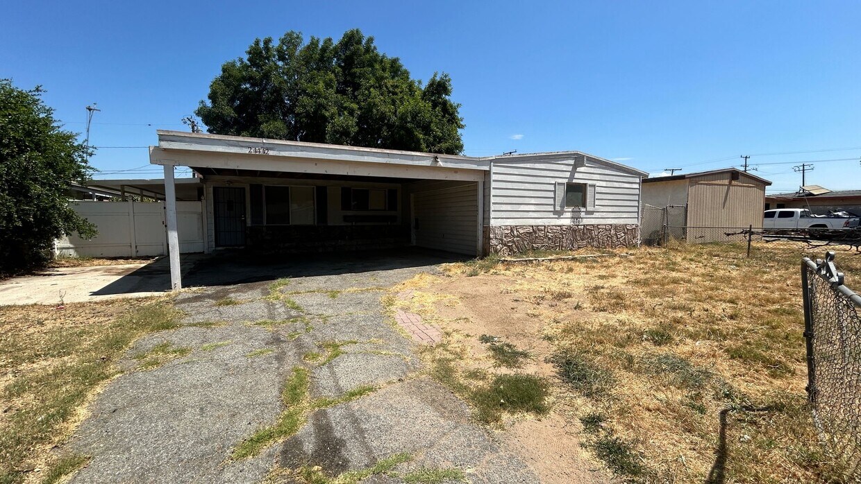 Primary Photo - Charming 3 Bedroom 2 Bathroom Home for Rent