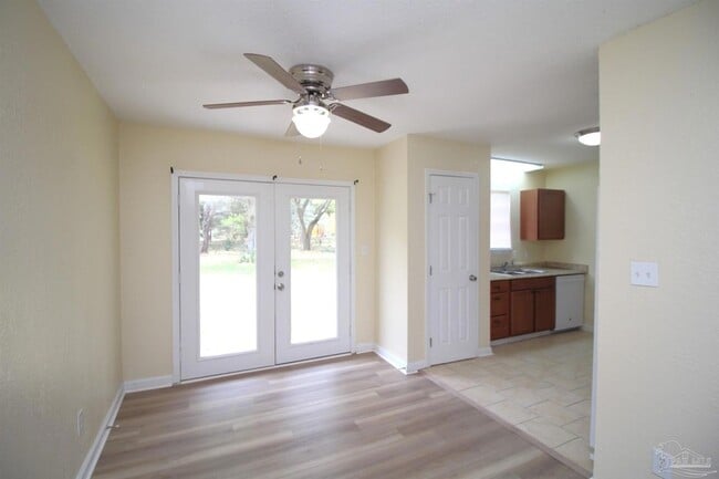 Building Photo - 7177 Schwab Dr