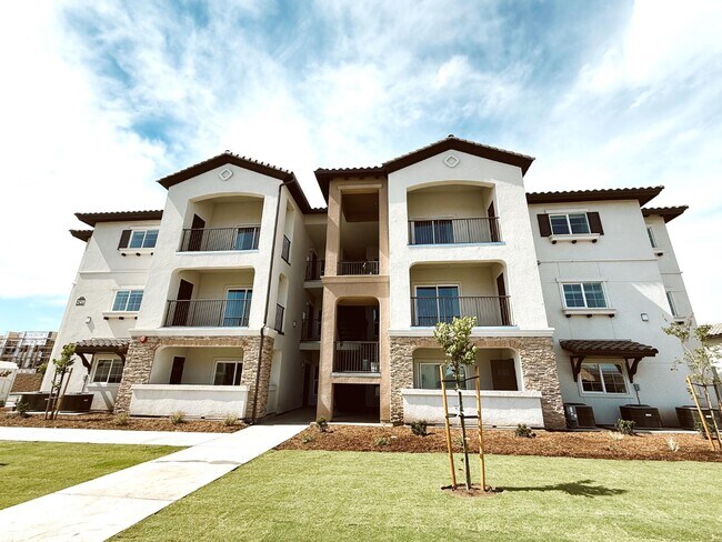 Foto del edificio - 300 Shannon Pkwy
