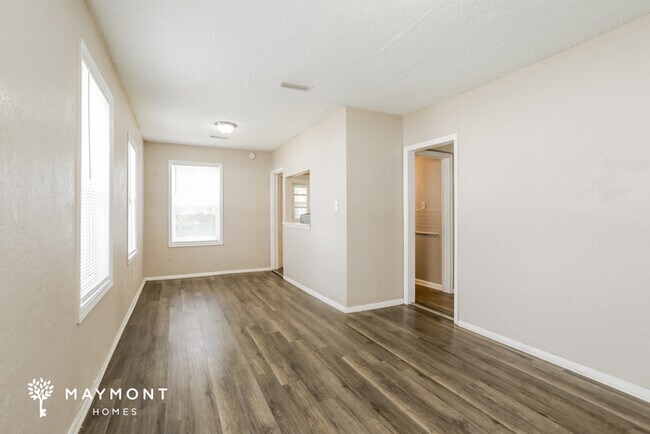 Foto del edificio - 5360 Colonial Ave