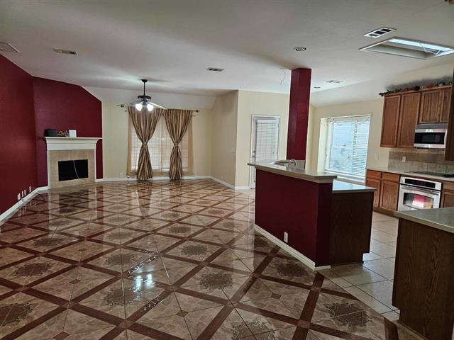 Foto del edificio - 4036 Glenwyck Dr E