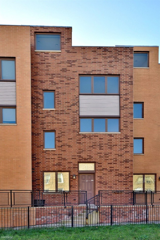 Foto del edificio - 5210 S King Dr