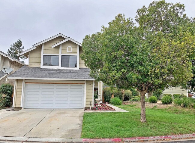 Building Photo - Beautiful 3 Bedroom Home near San Jose Gol...