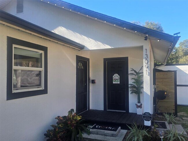 Foto del edificio - 13091 Old Crystal River Rd