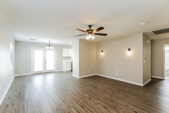 Foto del edificio - 2638 E Valencia Dr