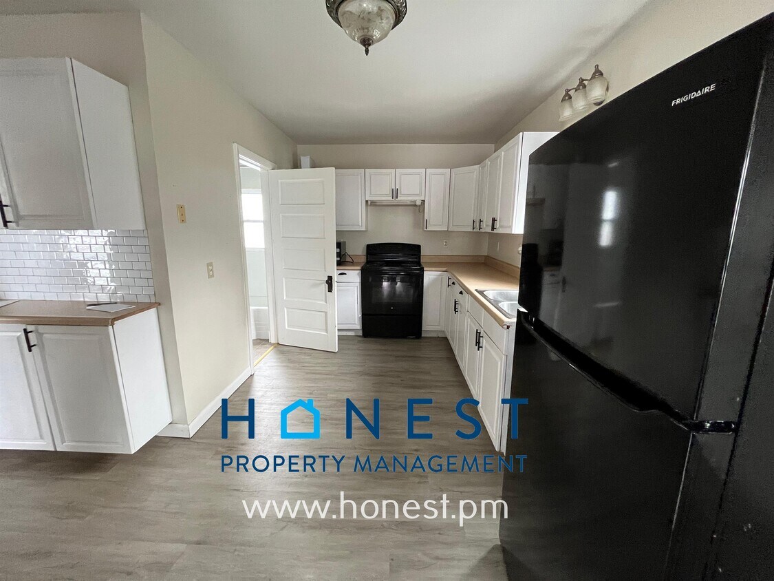 9 Kidder St, Winslow, ME 04901 House Rental in Winslow, ME