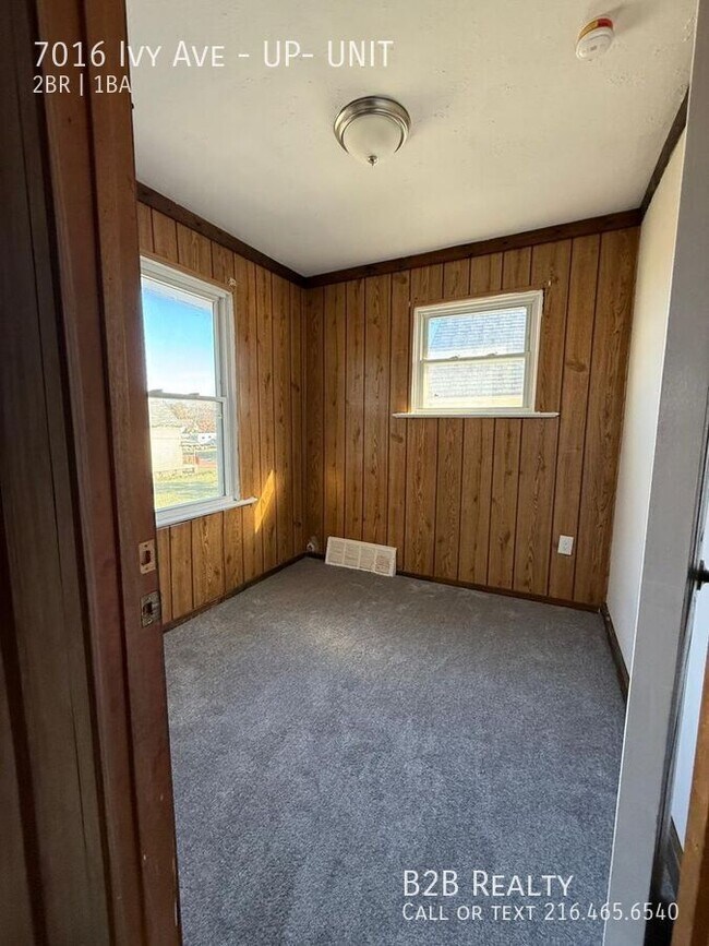 Building Photo - 7016 Ivy Ave