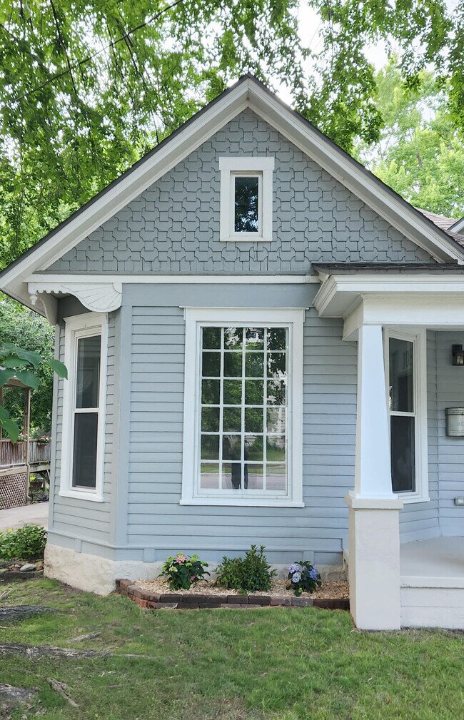 Foto del edificio - 801 W Walnut St