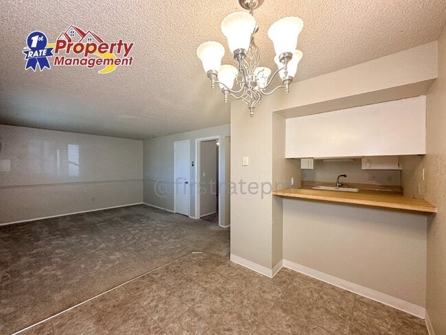 Building Photo - 316 N 29th St